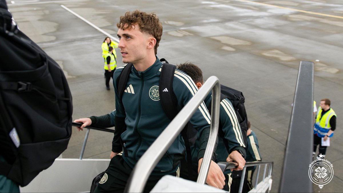 CelticFC's tweet photo. 🚌✈️ #ShelbourneCeltic 🔜

The Celts are headed to Dublin for our first pre-season fixture 🇮🇪

#CelticFC🍀 https://t.co/F8WhH7F26I