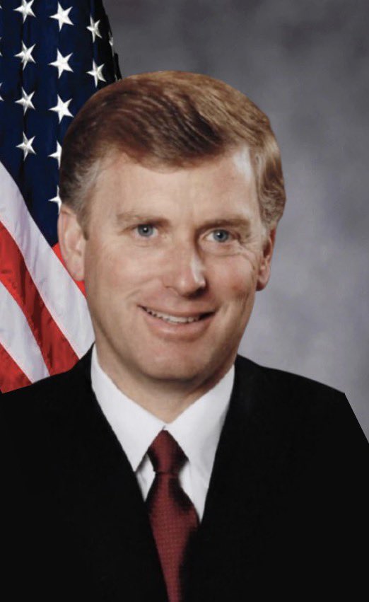 PoliSimQuayle's tweet photo. Governor Dan Quayle’s official portrait

(@PoliGSim) https://t.co/OGdg1UDKKY