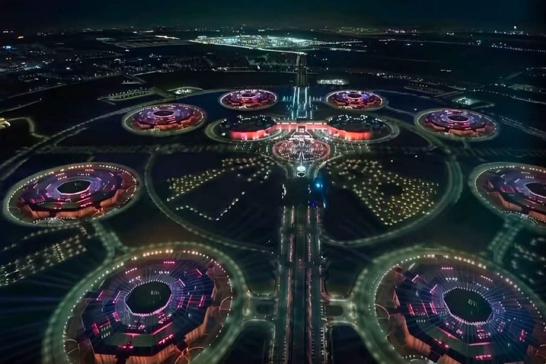 saif_aldareei's tweet photo. The Octagon: Egypt’s futuristic new defense headquarters looks straight out of a sci-fi movie. https://t.co/gmuD4hPW5X