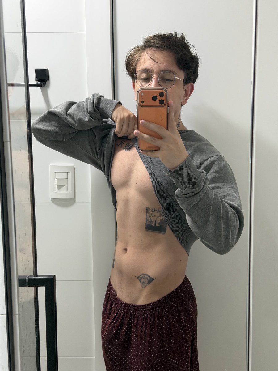 HeteroSedBR's tweet photo. #SilasBorges 

🔞🔥 Canal no Telegram: 
https://t.co/M1FRagCbuj https://t.co/yRQS9ipjo5