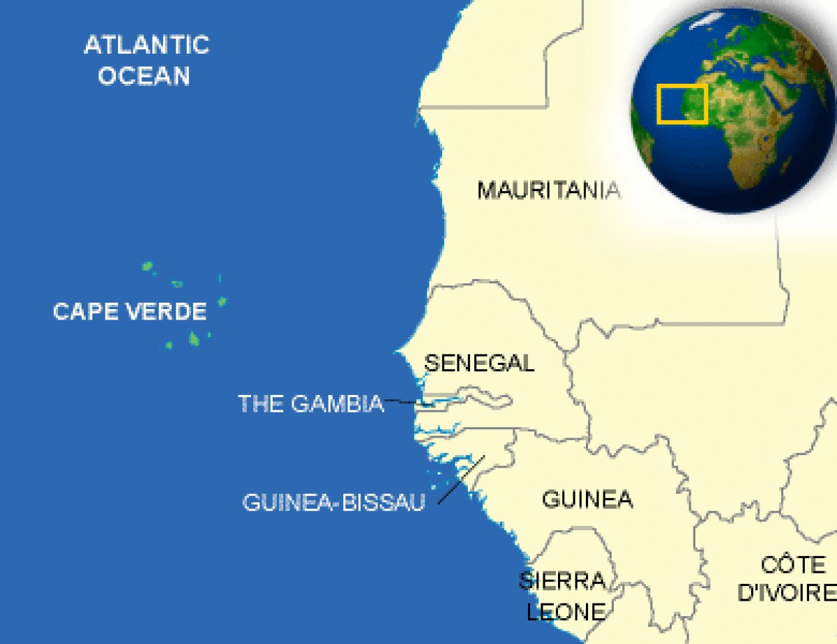 OmerFreixa's tweet photo. Qué hermoso regalo le dieron los Tiburones Azules al pueblo caboverdeano. Hacer conocida la existencia de un archipiélago de África occidental no es poco. Y la lección que deja el fútbol, bien desde abajo hicieron un Mundial dignísimo. 

¡Feliz día de la independencia CaboVerde! https://t.co/CXYRMks5us