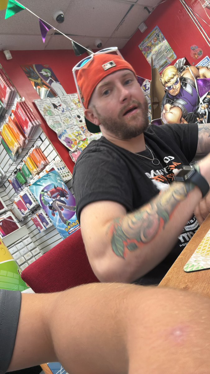 RealJewelSeeker's tweet photo. Try Harding a prerelease @UncleB0n3s https://t.co/U8FZszj8Uo