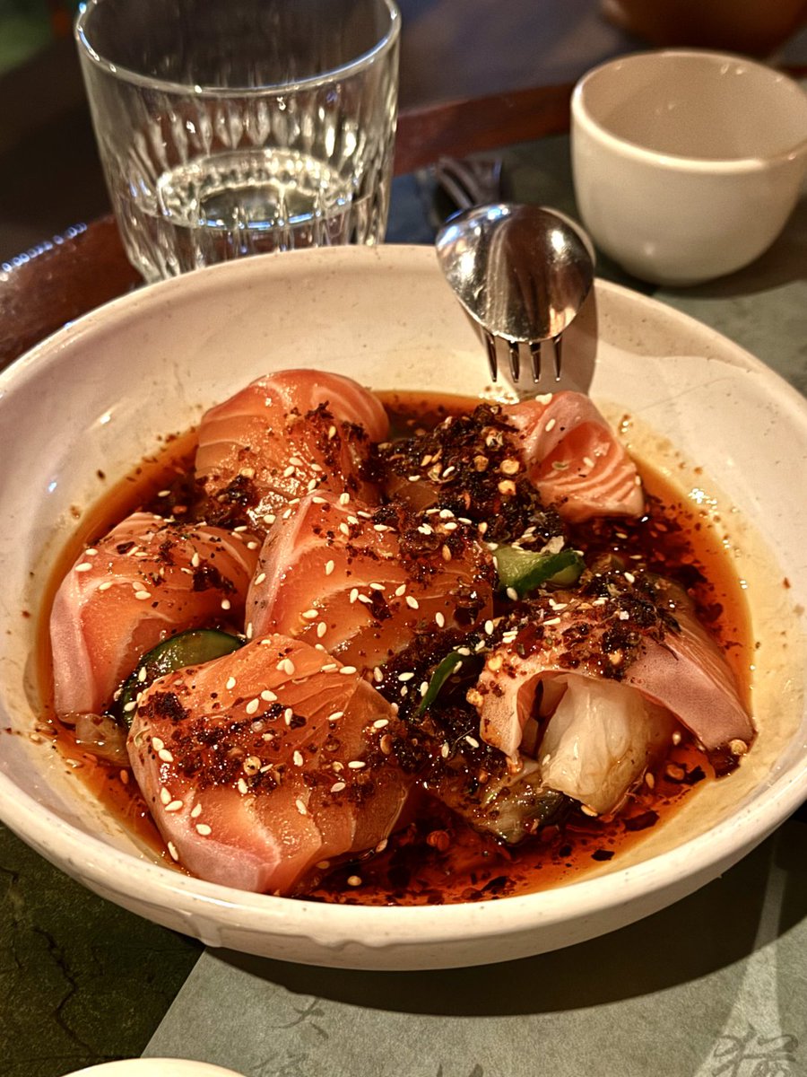 Lucy_Mitc1hell's tweet photo. 自分だけで独り占めしちゃお。 https://t.co/PjbP0Lswn8