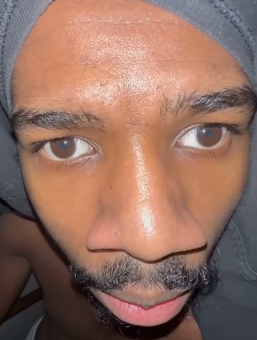 EyesBeyondSight's tweet photo. @shitpost_2077 ...wait a minute. https://t.co/9Wijt1BsfH