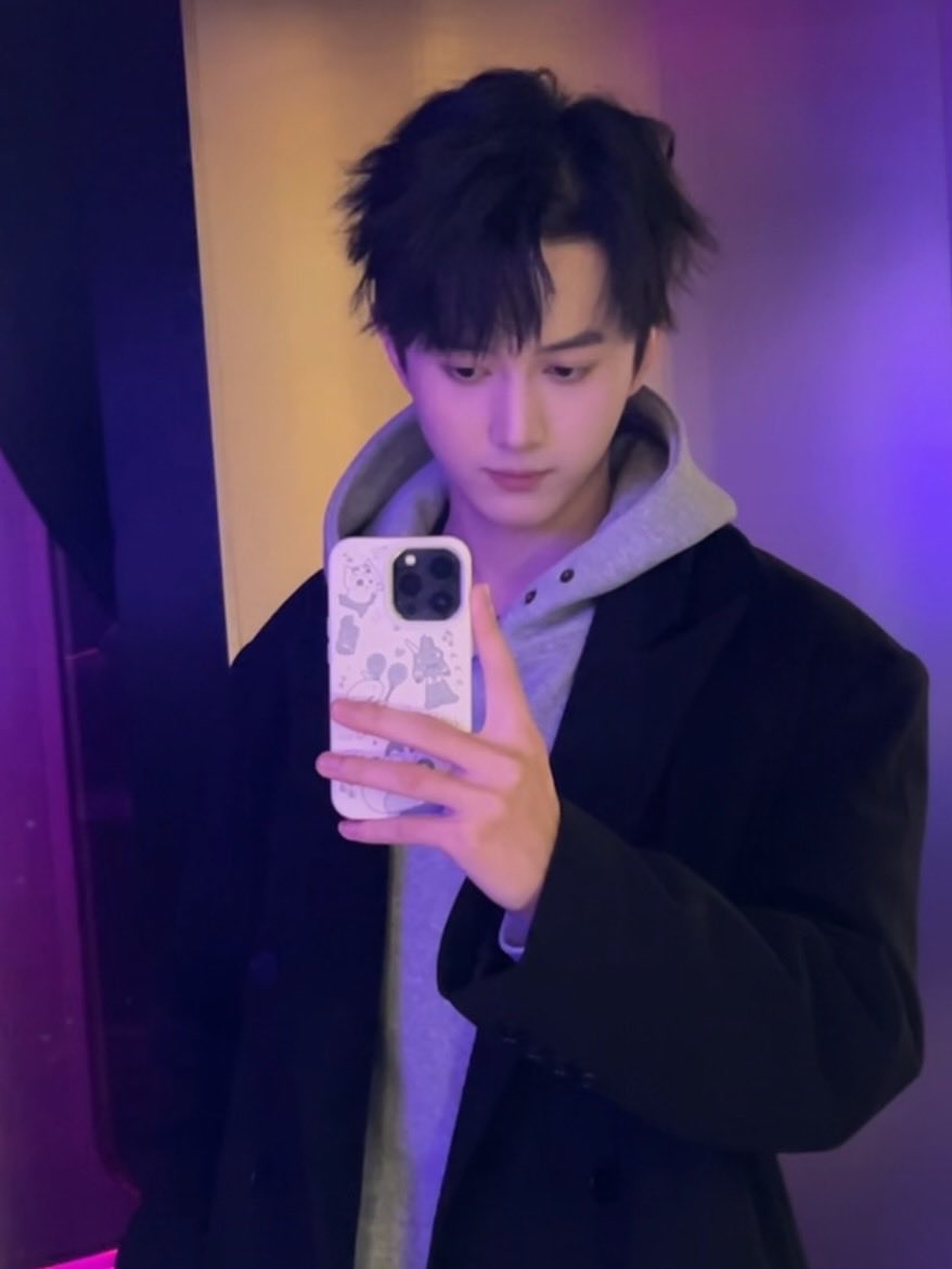 Meimeijiang78's tweet photo. @maimaiRC_ 183 65 有健身习惯 喜欢👅 服务型人格 https://t.co/c2YE7yaLzR