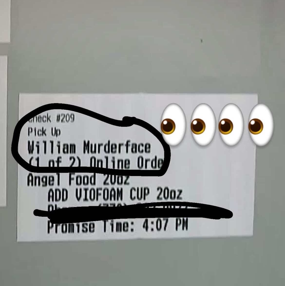 OZZKLOK's tweet photo. thinking about how my smoothie king accounts name is william murderface.. 
and one of the employees deadass posted this on their instagram story 😭 https://t.co/S82Neq8EuS