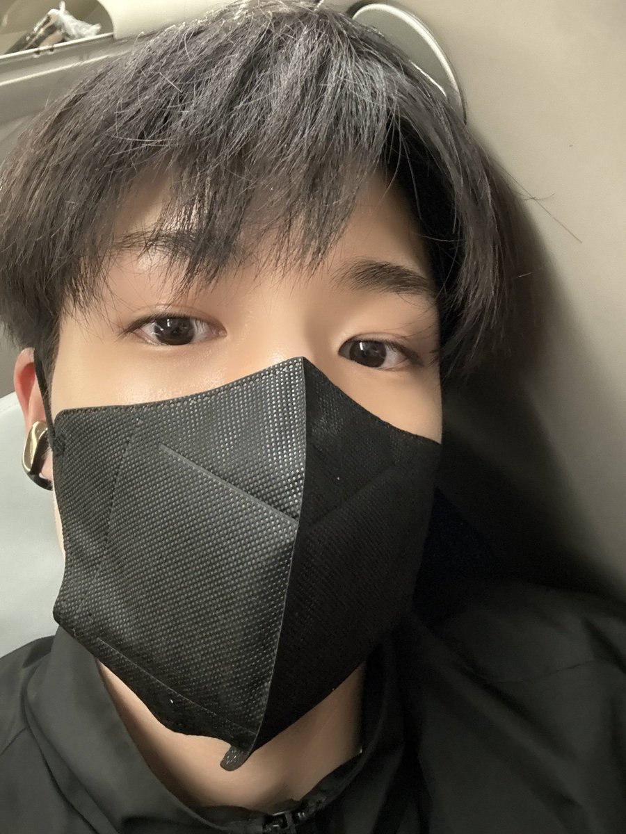 seaniquee's tweet photo. yeyyy makasih sudah kerennnn https://t.co/kAHNBCvaeb