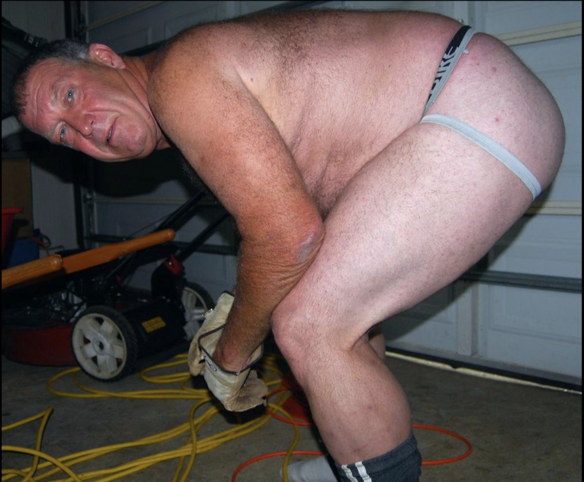 LondonOlder's tweet photo. Work on the flat was more than expected. Unable to fully pay the workman, he suggested that I rim my way out of debt. "Hope you like it dirty" he said, "cause I'll drop by regularly after work until the debt is paid in full - could take a couple of months" he laughed. https://t.co/RsB6aHw4ZR