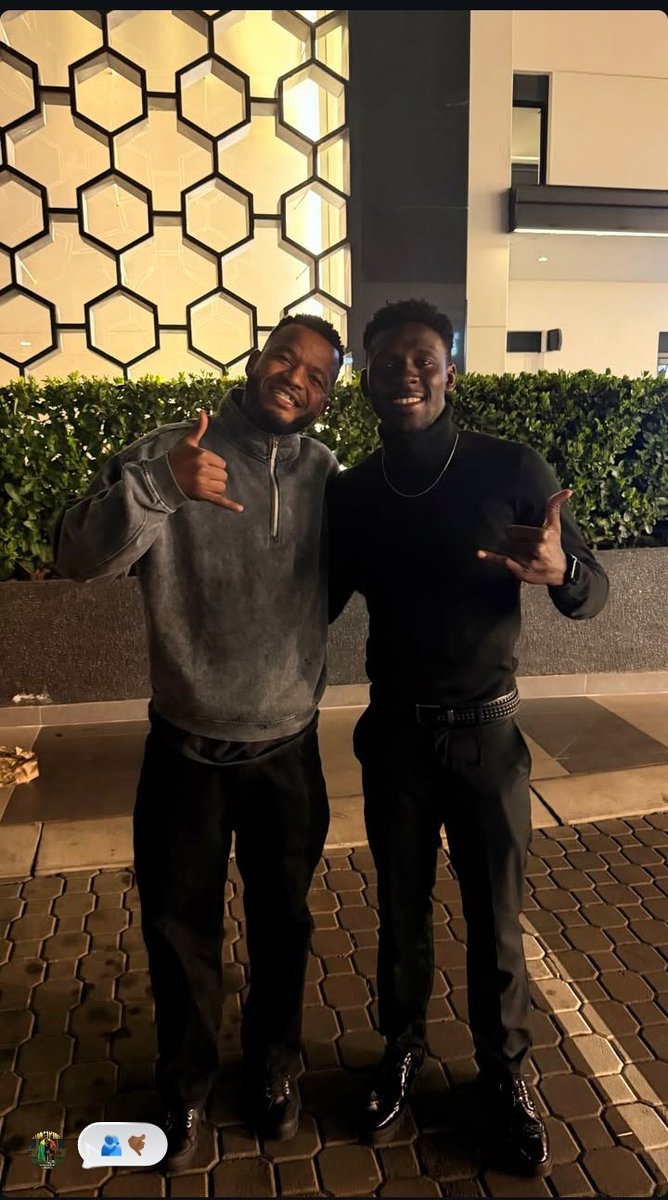 AlwandeMgingqi1's tweet photo. Sipho Mbule surprised Moriko and took him out for his birthday celebration 🥹. Ah man 🥰 https://t.co/BUSslkAthV
