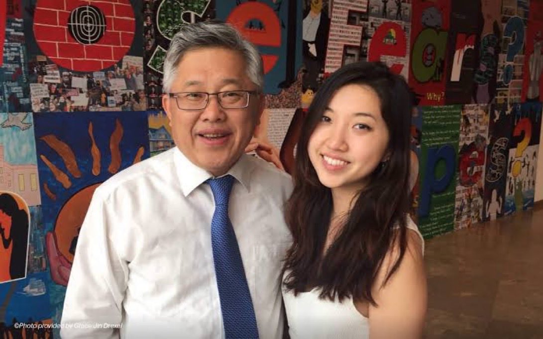 CECCgov's tweet photo. We celebrate the release of Pastor #EzraJin and his reunification with his family in the United States. 

We thank @POTUS for raising Pastor Jin’s case directly with #XiJinping and for making sure US diplomats worked behind the scenes to make this release happen.  @SecRubio @USAmbChina