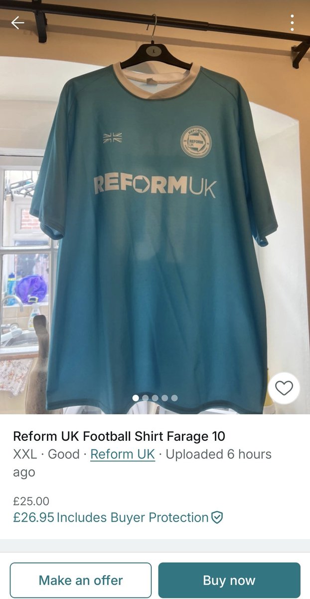 beckytandz's tweet photo. Found on vinted.....

Even the mugs that bought this crap know the game is over.....😆😆

Farage is toast.

@Nigel_Farage @LeeAndersonMP_ @ZiaYusufUK @reformexposed https://t.co/63ElfJSdji