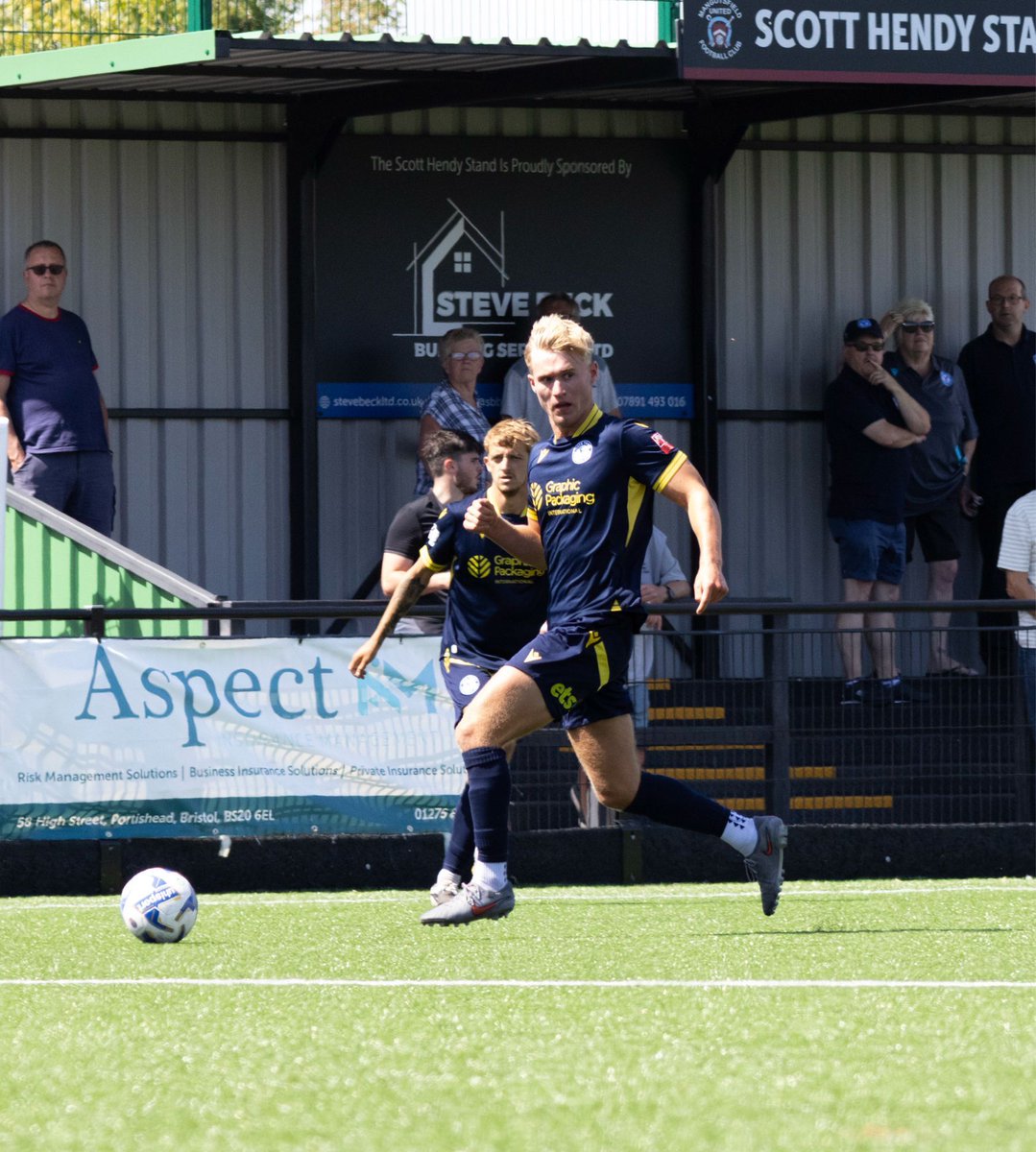 YateTownFC's tweet photo. πΈ Photo Gallery | Mangotsfield United vs Yate Town
Take a look at photos from our first pre-season match!
π- https://t.co/ecqlta9yKq
πΈ Shania Watkins | Instagram @shaniamoments
#YTFC #Bluebells #TogetherWeAchieve https://t.co/EW3UOHJX4B