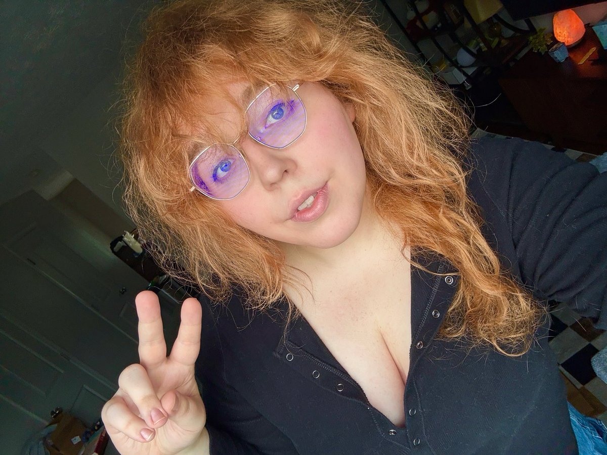 PiperIsHyperSSR's tweet photo. Does a fake ginger count (my hair eat hair dye,, it fades so fast) https://t.co/gdZ9fWIaQP