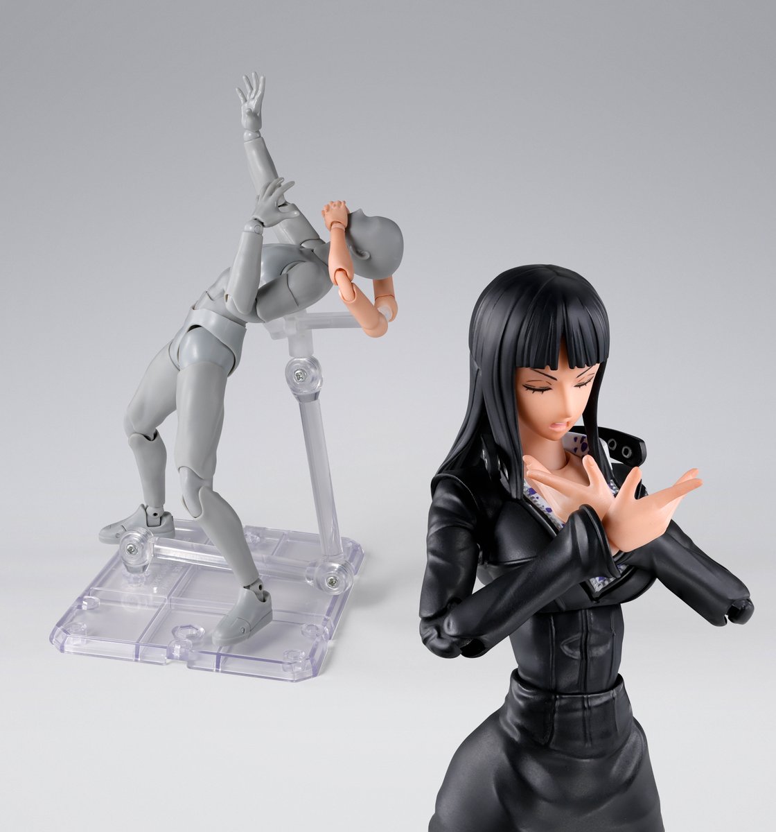 BandaiCollect's tweet photo. S.H.Figuarts NICO ROBIN -ENIES LOBBY-

NICO ROBIN in her Enies Lobby outfit joins S.H.Figuarts!🌸

An exceptional range of articulation enables dynamic, expressive posing.
An abundance of interchangeable facial expression parts is included, along with optional parts that let you recreate Robin’s signature techniques.

*Items other than S.H.Figuarts NICO ROBIN -ENIES LOBBY- are sold separately.

#onepiece #tamashiinations