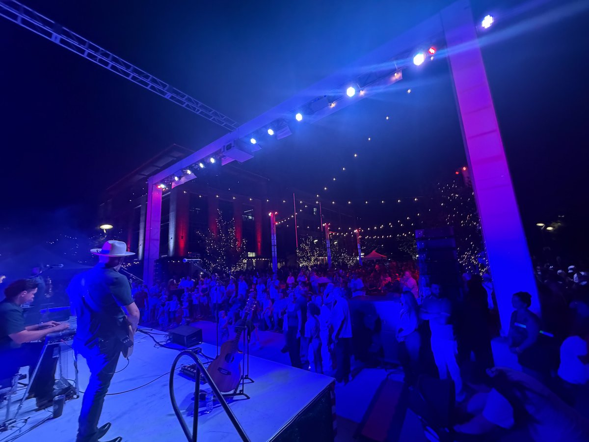 MidTnElectric's tweet photo. What an incredible Fourth of July🎆 

Thank you to everyone who joined us at Murfreesboro's Celebration Under the Stars event and helped make the day so memorable!

#MTE #FourthofJuly https://t.co/mXILMET6sx