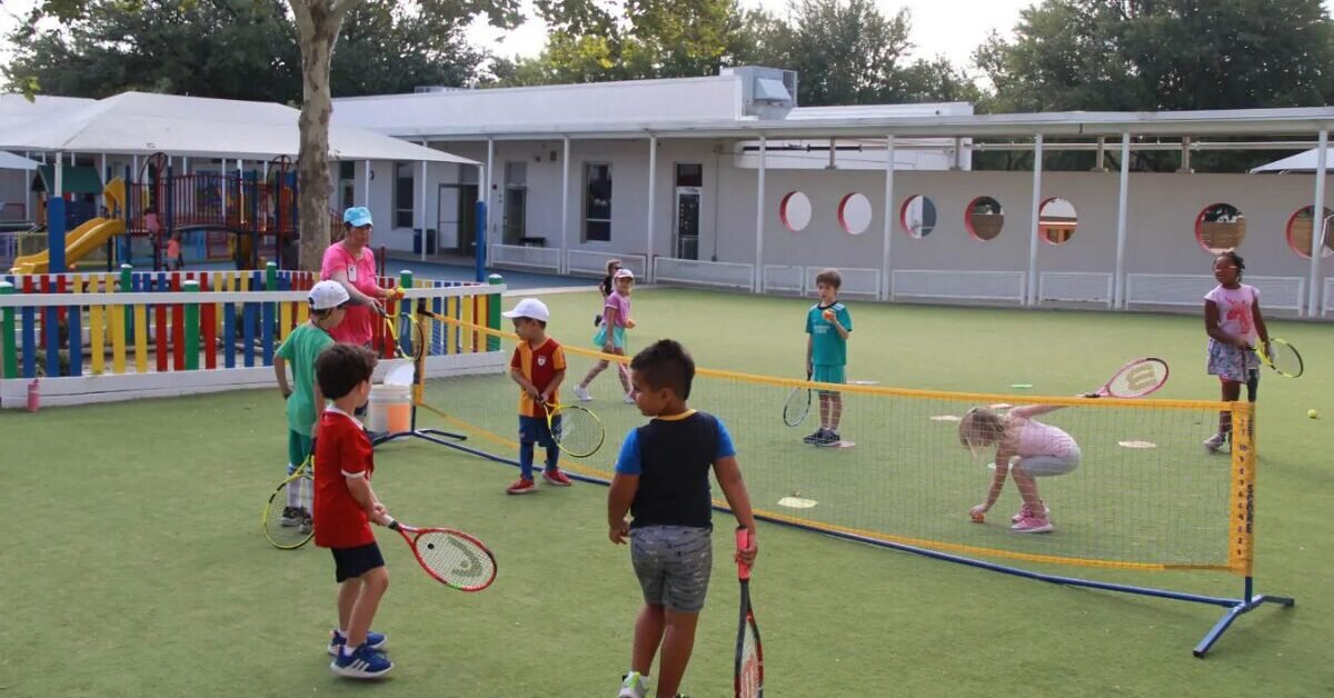 FrenchlyDoesIt's tweet photo. #EDUCATION ☀️ Registration is now open for Dallas International School’s Summer Camps! Six weeks of languages, sports, arts, and creative activities for children ages 3–17.
👉 https://t.co/x1yz5IEhS1 https://t.co/MA9vKL95mO