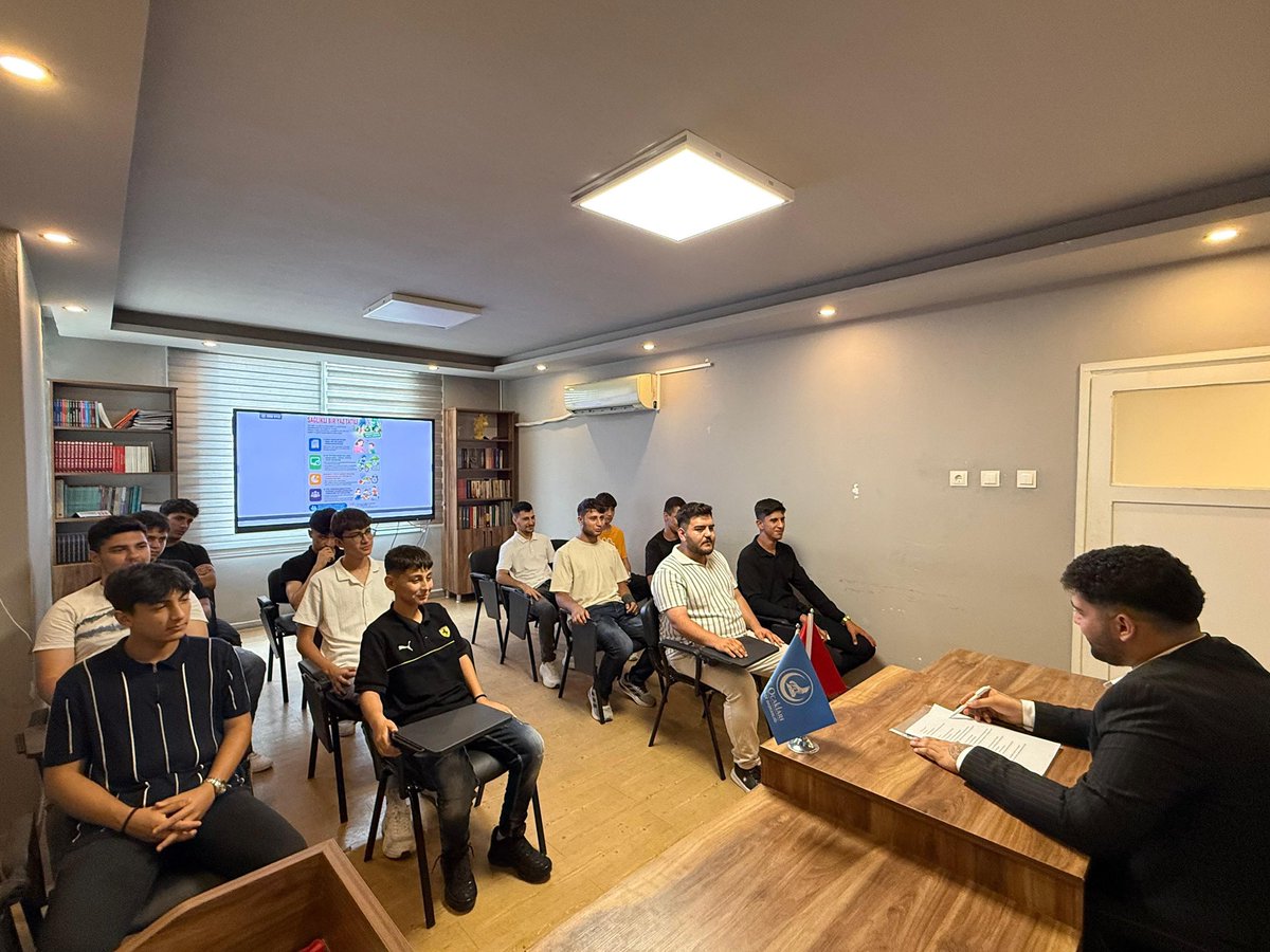 CemTutsoy's tweet photo. 📍İsmail Gaspıralı Yaz Gelişim Programı

Ülkü Ocakları Genel Merkezimiz tarafından başlatılan İsmail Gaspıralı Yaz Gelişim Programı kapsamında; 

✅ " Zaman Yönetimi ve Yaz Tatilini nasıl daha verimli geçirebiliriz?"

konulu seminerimiz Ülkü Ocakları Adana İl Asena ve Ortaöğretim Birimlerimiz ve İlçe Ocaklar Asena ve Ortaöğretim Birimlerimiz tarafından gerçekleştirildi.
@ayyildirim1