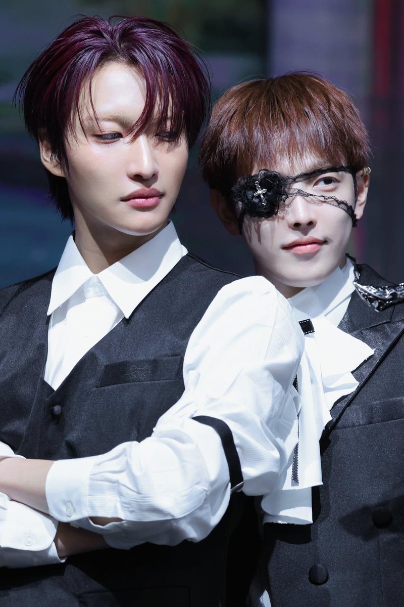 koori_heeala's tweet photo. Black Butler MATZ ver.

Can believe one day my favorite Animet x My Kpop idol ship🫣
Is this heaven?🥹✨️
#ATEEZ #ANITEEZ #MATZ https://t.co/goZWWD6ok2