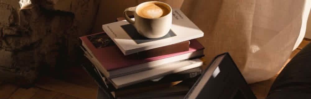 ae565__'s tweet photo. َ

 "العمر مـره و #القلوب البيـض ماتغـبى دليل 
والناس لا طـابت #نوايها تطيب حظوظـها "
َ https://t.co/aDoH9ciImO