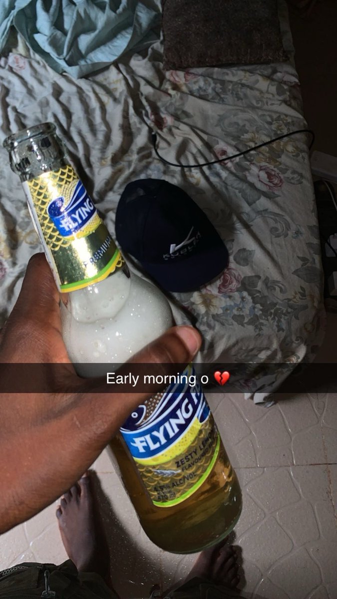 DontsleeponBola's tweet photo. #notliving https://t.co/skuJll5by5