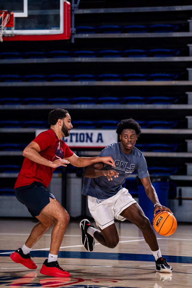 FAUMBB's tweet photo. 𝟐𝟎𝟐𝟔-𝟐𝟕 𝐅𝐢𝐫𝐬𝐭 𝐋𝐨𝐨𝐤    

No. 11: Franck Belibi Jr.   

#WIP🏝️ https://t.co/kFMwcD4iCa