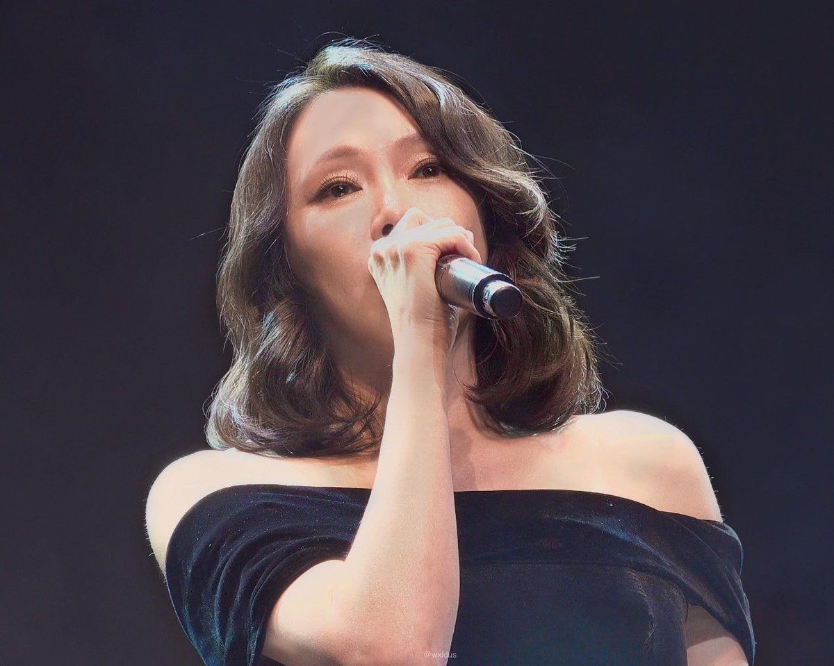 chacha_allin's tweet photo. 단발지연 전생같다..... 이 날 진짜 충격적으로아름다우셨어서그만정신을잃었 https://t.co/ugIGg7uchL