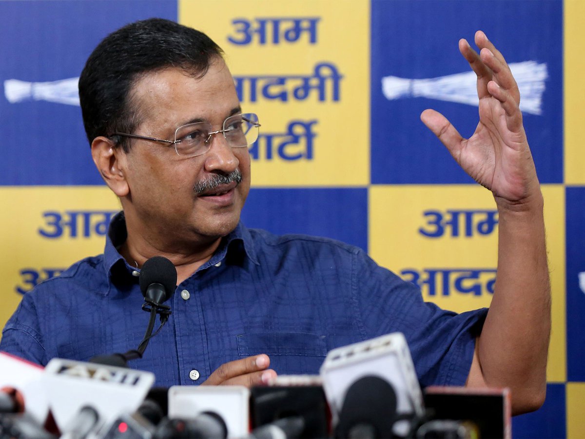 ani_digital's tweet photo. "Aap kaun hain?": Arvind Kejriwal takes swipe at BJP chief Nitin Nabin

Read @ANI Story  |https://t.co/Y4jsEqJDQB

#ArvindKejriwal #NitinNabin #BJP #AAP https://t.co/amiDY2I601