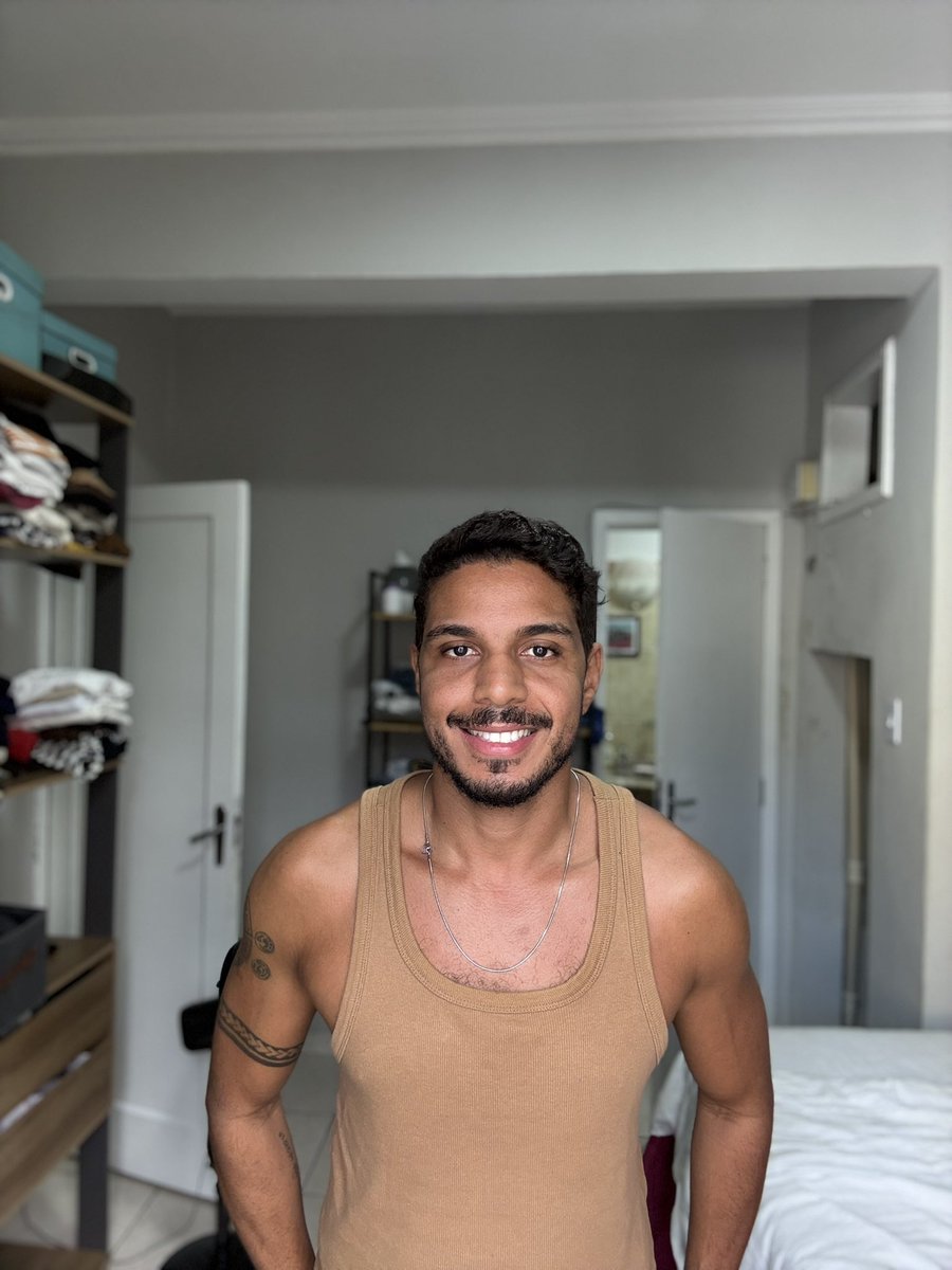 otelloveneza's tweet photo. Com barba grande ou barba curta? https://t.co/91XD7fQNJH