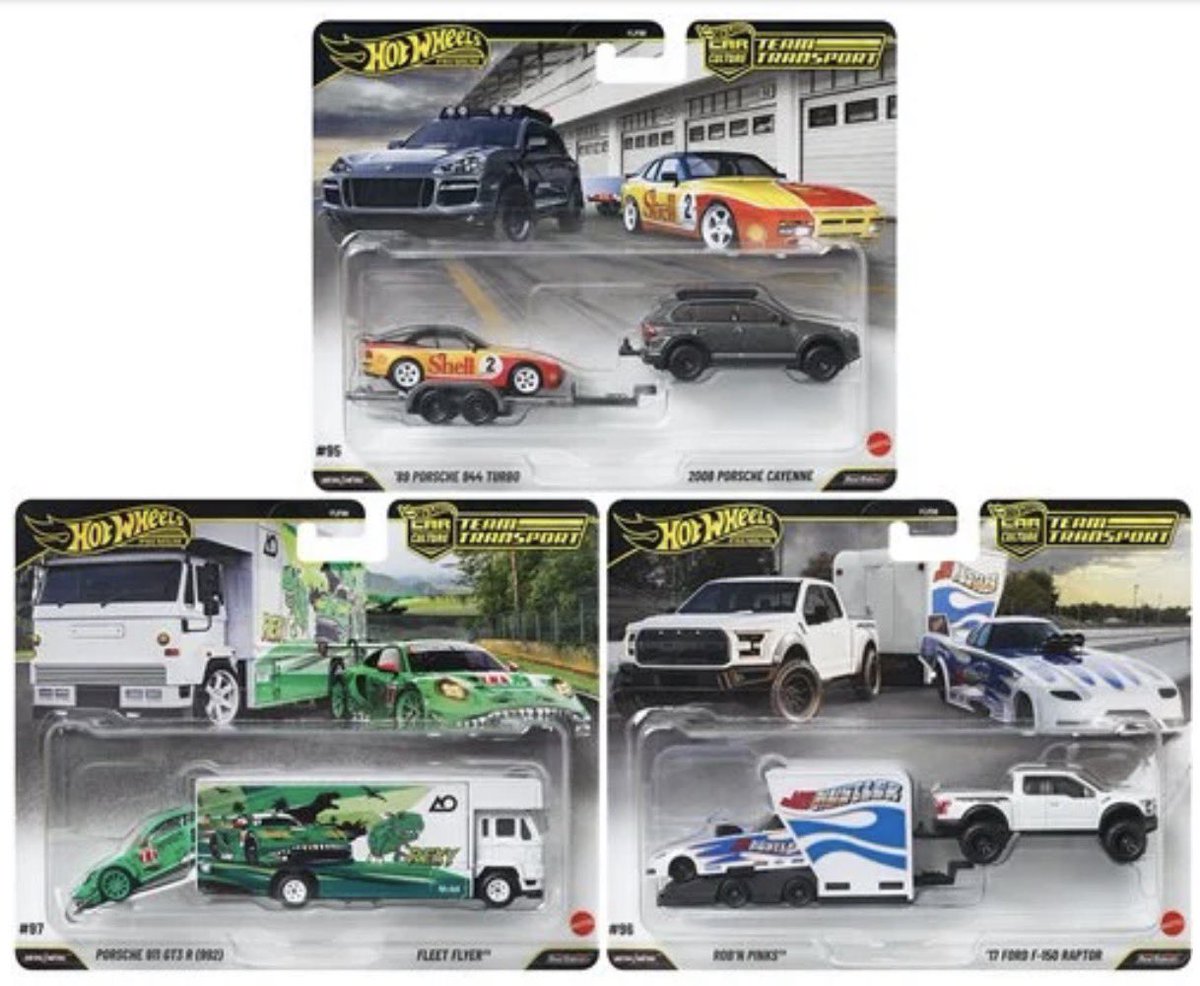 DiecastHype's tweet photo. Which one is the must have from this set. Feel like the Rexy is going to be a peg warmer 🤭
#HorWheels #AoRacing https://t.co/BYj5y8MDtN