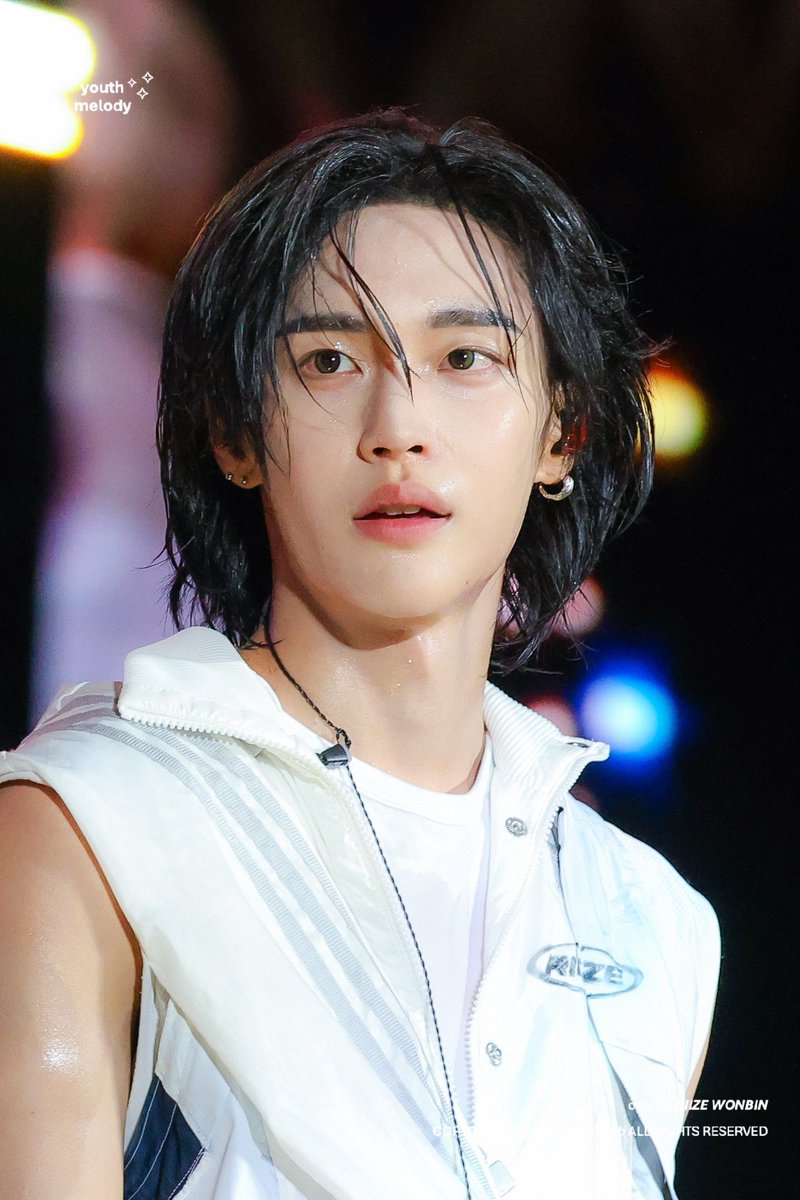 youthmelody_wb's tweet photo. 260705 Kaohsiung Beer Rock Festival

#원빈 #WONBIN #ウォンビン #라이즈 #RIIZE #ライズ https://t.co/enScKVlMGK