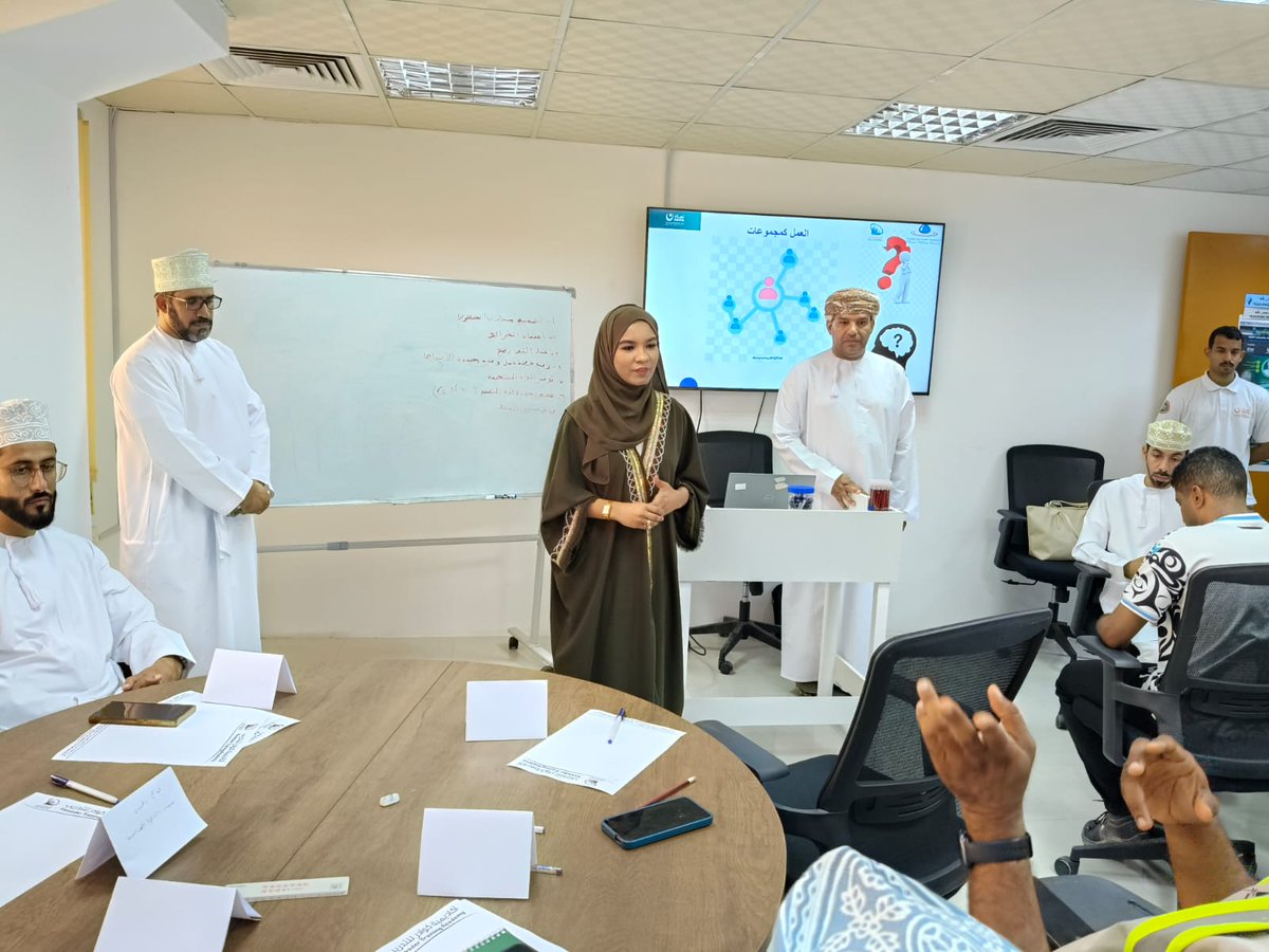 omanswater's tweet photo. بهدف رفع كفاءة العاملين في قطاع المياه خاصة خدمة  التوصيلات المنزلية، والمساهمة الفعالة في تقليل فاقد المياه.
انطلاق الدورة التدريبية المكثفة التي تنظمها #الجمعية_العمانية_للمياه بالتعاون مع #نماء_لخدمات_المياه 
والتي يقدمها المهندس سليمان بن علي العبري، تحت عنوان:
"شبكات المياه والتوصيلات المنزلية وأهمية كفاءة العمل فيها لتقليل الفاقد"، حيث تعقد الدورة خلال الفترة  ٢ - ٦ يوليو ٢٠٢٦ في أكاديمية كوادر للتدريب

#رؤية_عمان_٢٠٤٠
 #شبكات_المياه #التوصيلات_المنزلية #تقليل_الفاقد