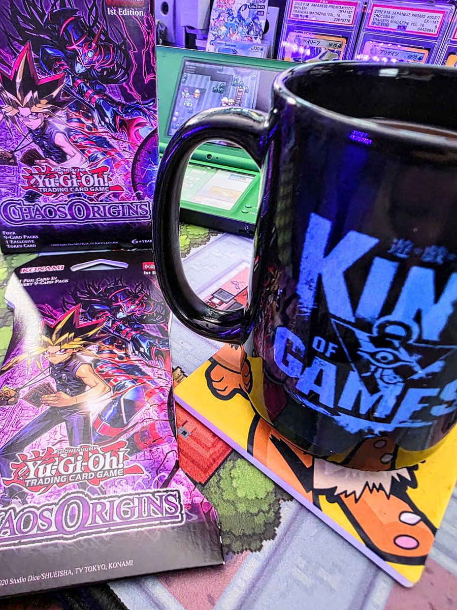 Kwikpanik's tweet photo. Don't talk to me until I've had my coffee

And my Pokémon Soul Silver

And my Yu-Gi-Oh! packs...

🔴LIVE https://t.co/P3c6TwcYqN