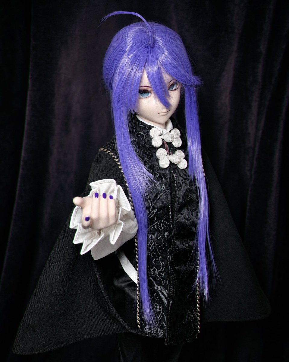 kopan_panco's tweet photo. 一枚めっちゃオフショ感ありすぎだけどまじ最高だなてなったのでみてみてしときます。いやまじお洋服お迎えしてよかった

#KAITO
#神威がくぽ https://t.co/2GkQJ2qgSj
