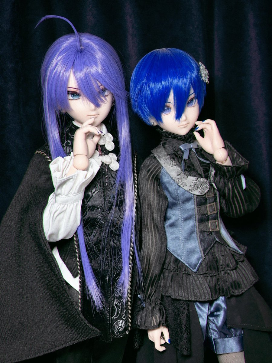 kopan_panco's tweet photo. 一枚めっちゃオフショ感ありすぎだけどまじ最高だなてなったのでみてみてしときます。いやまじお洋服お迎えしてよかった

#KAITO
#神威がくぽ https://t.co/2GkQJ2qgSj