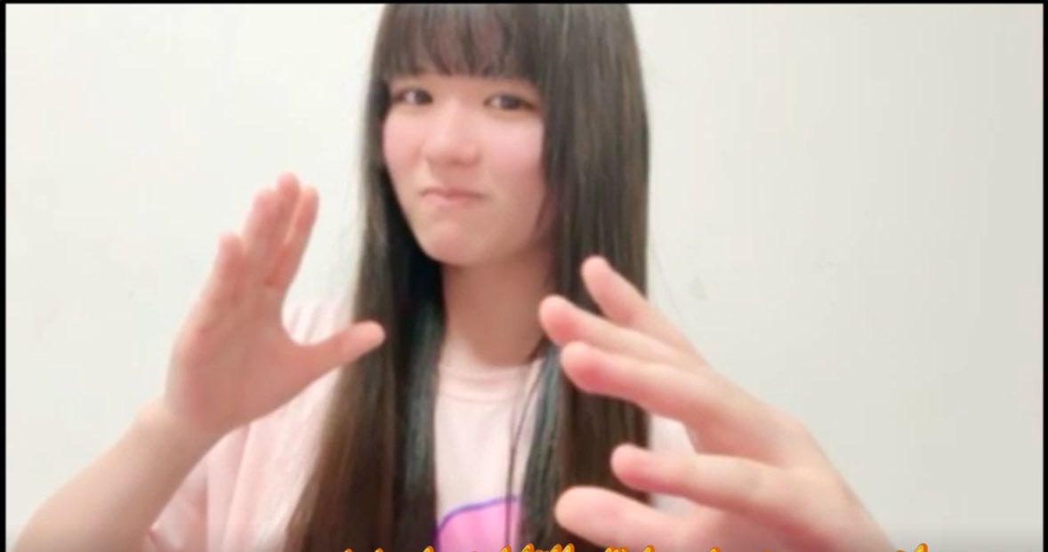 ゆづぽん ゆづポーズ❓💜🧡 腰お大事にね🍀