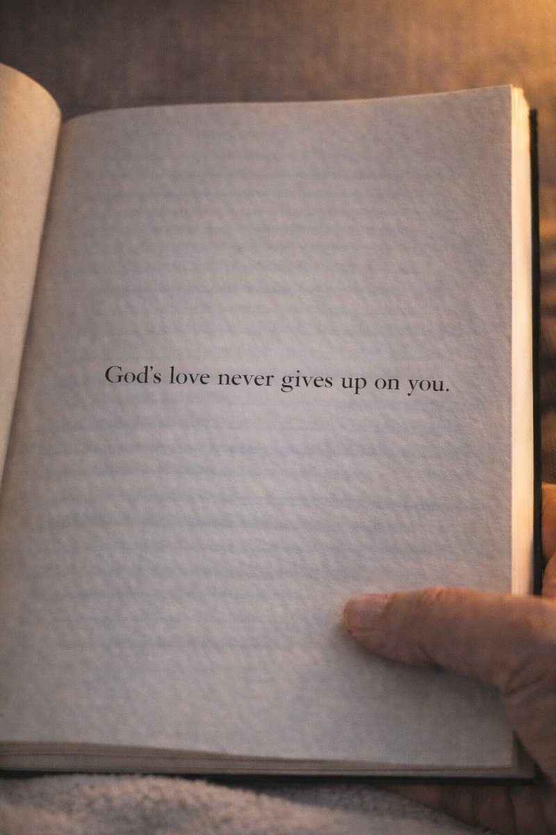 BibleVersesHD's tweet photo. So Don't Give Up On Yourself https://t.co/WHCUFP7Kub
