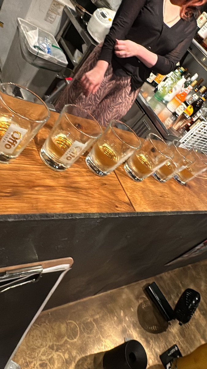 highball5L's tweet photo. 明日仕事ってマジ https://t.co/vID1x3u6g5