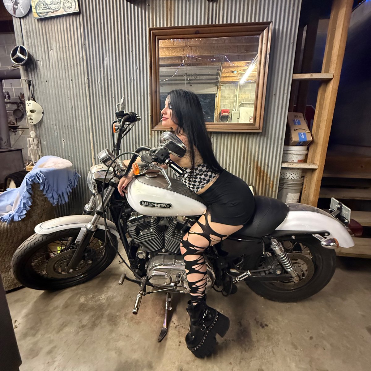 _bumgoth's tweet photo. I like my rides like I like my martinis - dirtyyy https://t.co/PvcjDPtsCm