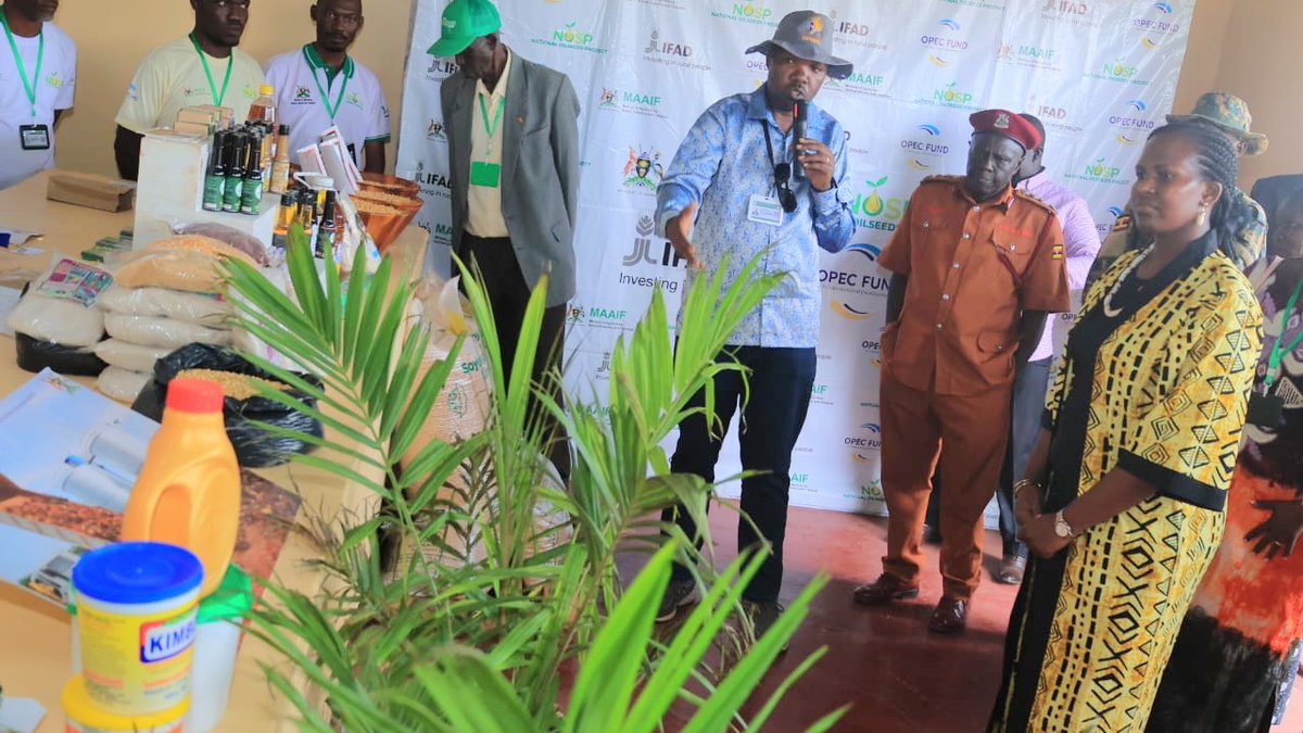 NOSP_UG's tweet photo. While closing the 32nd National Agricultural Show, Hon. Desire Muhooza, Minister of State for Agriculture, visited the @NOSP_UG stall, where our Project Manager briefed her on the project’s achievements.
@MAAIF_Uganda 
@FrankTumwebazek 
@DESIREtheFARMER 
@PS_MAAIF 
@chrisgumi https://t.co/juXehvuu1K