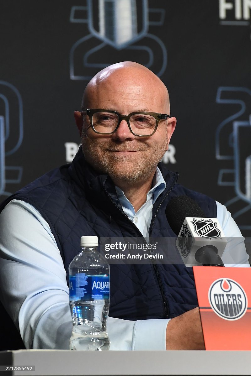 EricJFriesen's tweet photo. NHL Most General Manager Playoff Wins Since 2010:

𝟭. 𝗦𝘁𝗮𝗻 𝗕𝗼𝘄𝗺𝗮𝗻 - 𝟴𝟳
2. Jim Nill - 65
3. Kelly McCrimmon - 60
4. Doug Wilson - 60
5. Julien BriseBois - 55
6. Ken Holland - 55
7. Peter Chiarelli - 54
8. Doug Armstrong - 53
9. Bill Zito - 51
10. Lou Lamoriello - 51 https://t.co/0jjfPefahU