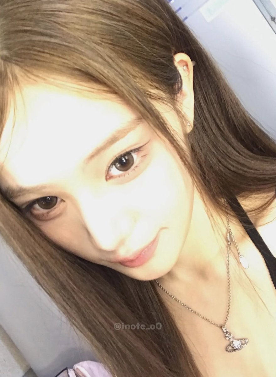 inote_oO's tweet photo. #민솔 과사 제보 받았어여
성실 여자아이 무조건 조아해야지~♡

#Do0T #Do0Tproject
#김민솔 #KIMMINSOL https://t.co/nEUb1hYqfX