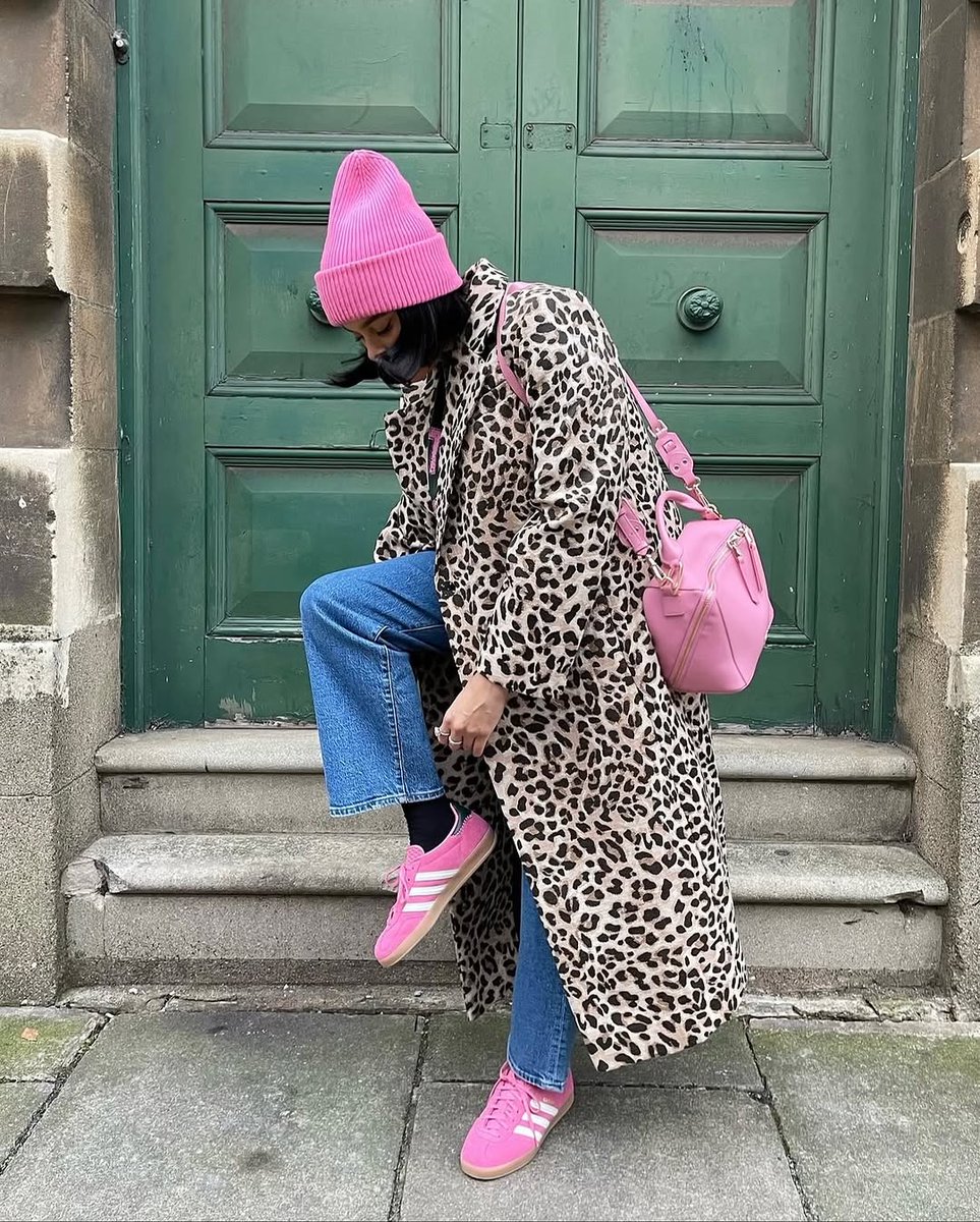catlpatterson's tweet photo. Save for your coats inspo this winter 💞 Coats season might just be my fave! How about you? Here are 10 from the last couple of years.
-
-
-
-
-
Coats season. Winter coats. Coat styling inspo. https://t.co/bKJ1K7z2Vh