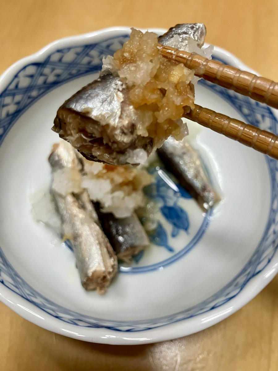 taka3_75's tweet photo. ジャコおろしとオイルサーディン https://t.co/zgJtqA4uEv
