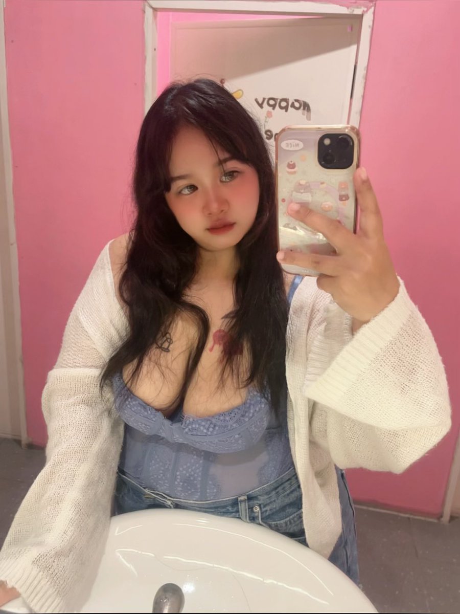 Praewa0201's tweet photo. ไม่เมา55555 https://t.co/GHhPgXkxGs