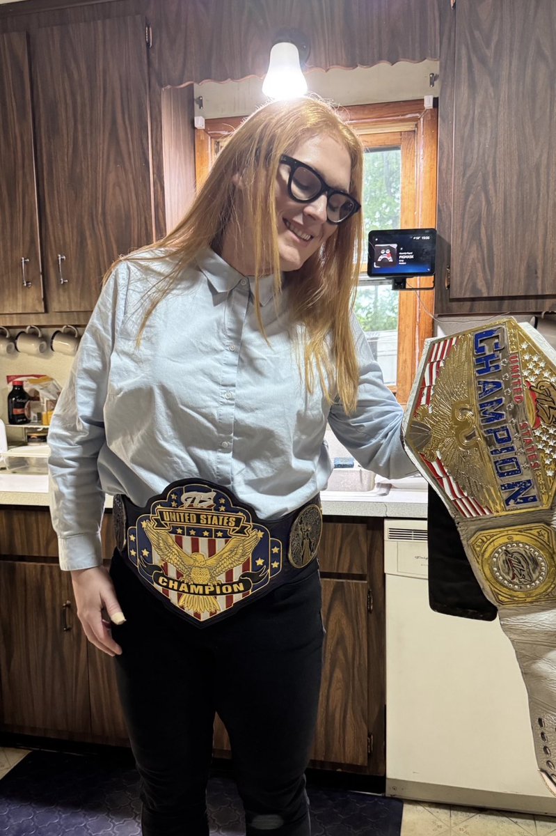 HistoryofGTS's tweet photo. Happy birthday to @ItsEmilySaxton https://t.co/vHwo7nosaW
