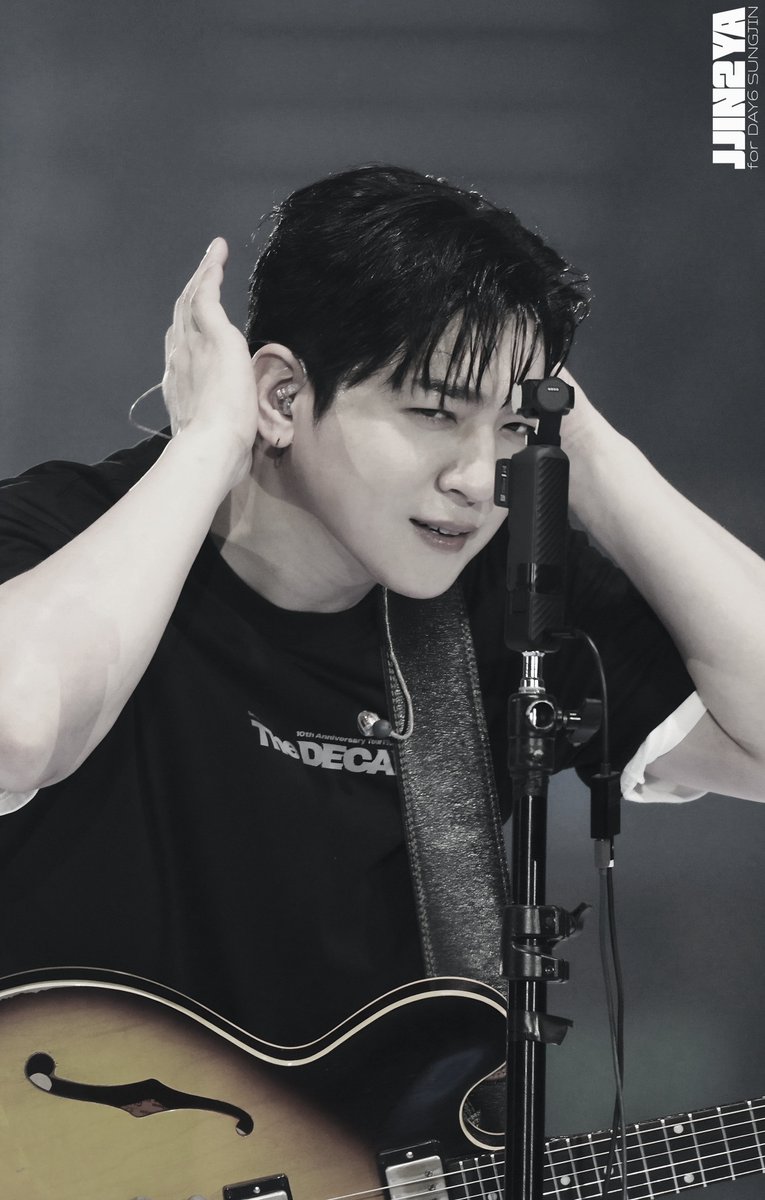 JJIN2YA0116's tweet photo. 20260705 The DECADE FINALE in SEOUL 
찐막의 찐.
남자의 남자.
여자들의 악마.
#박성진 #성진 #데이식스 #DAY6 #SUNGJIN https://t.co/dkmavdCHy1