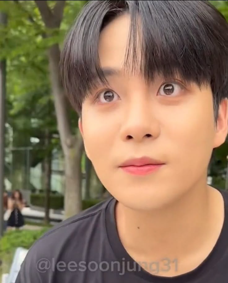 jhs_rev's tweet photo. San on fromm just said that jongho looks like Pawmi and HES RIGHT 😭😭 https://t.co/ULZGIphqhu