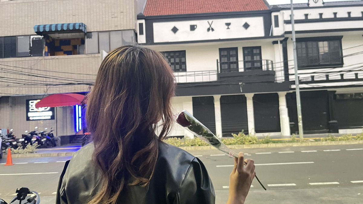 allabouttn_'s tweet photo. berandalan di blok m sampe pagi, done (2) https://t.co/7EwoWe0Bep
