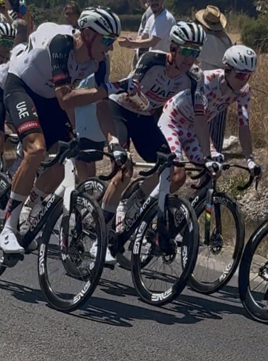 lfdsentiment's tweet photo. Adam Yates 🇬🇧
Tim Wellens 🇧🇪
Tadej Pogačar 🇸🇮
UAE Team Emirates
@LeTour #TDF2026 https://t.co/PGytW6FNFT