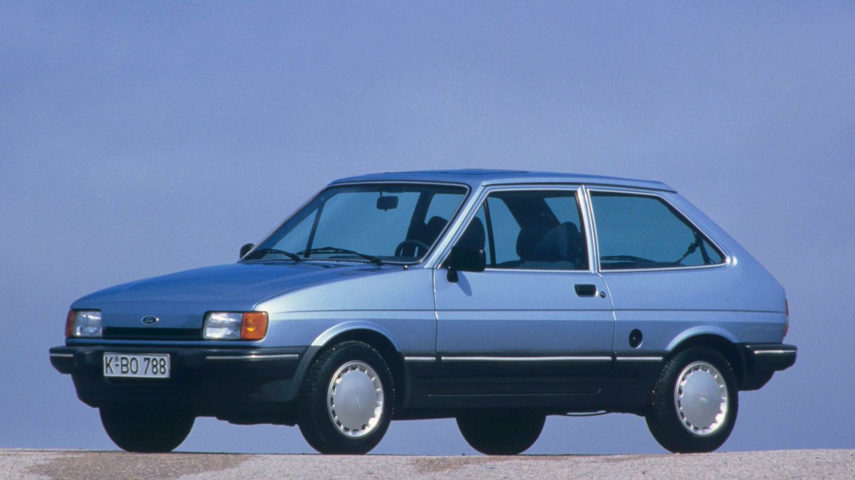 williampgwebb's tweet photo. Generations of the ford fiesta from 1976-2023 1976-2026 to mark the 50th anniversary of the Ford Fiesta Part 1 #FordFiesta #Ford #FiestaAt50 @forduk @Ford https://t.co/BvOq8p8Pkm